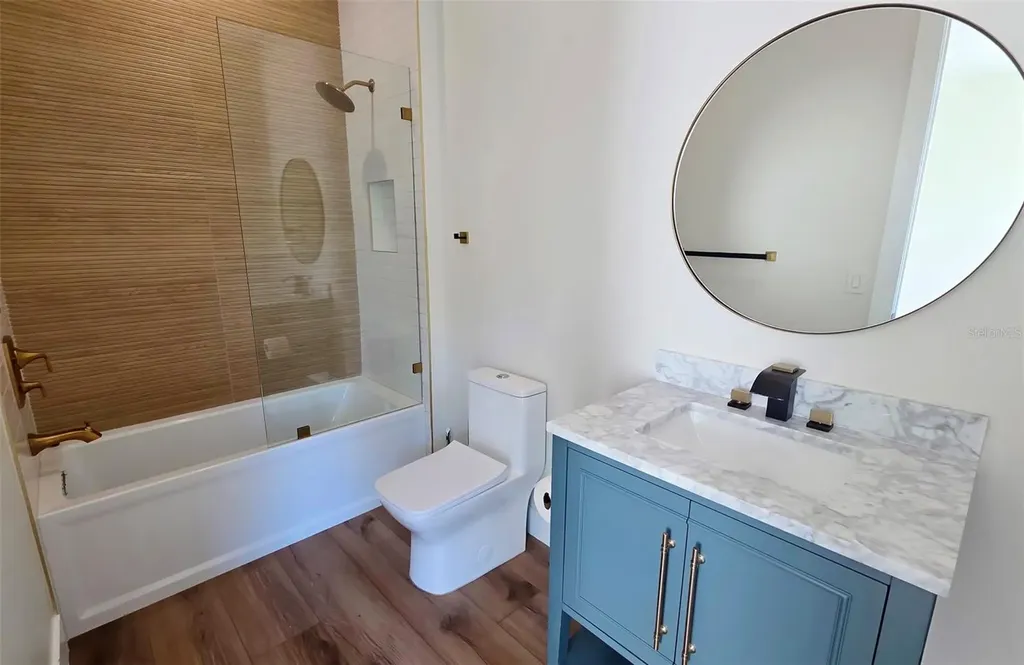1156 Cocoanut Avenue Sarasota FL 34236
