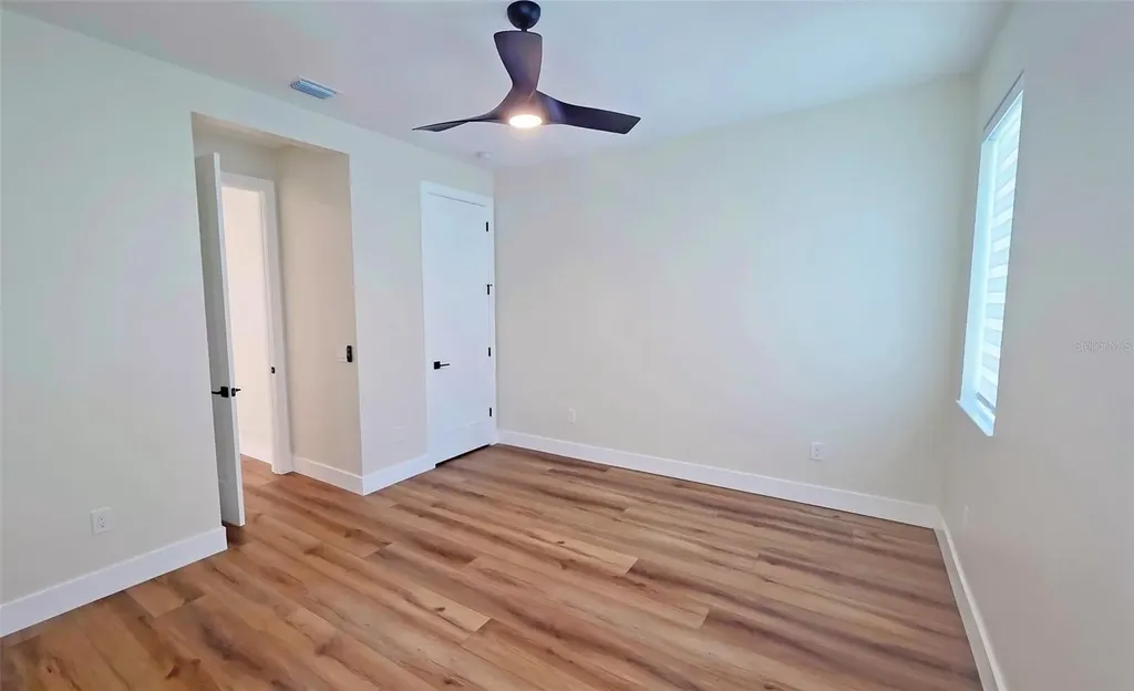 1156 Cocoanut Avenue Sarasota FL 34236