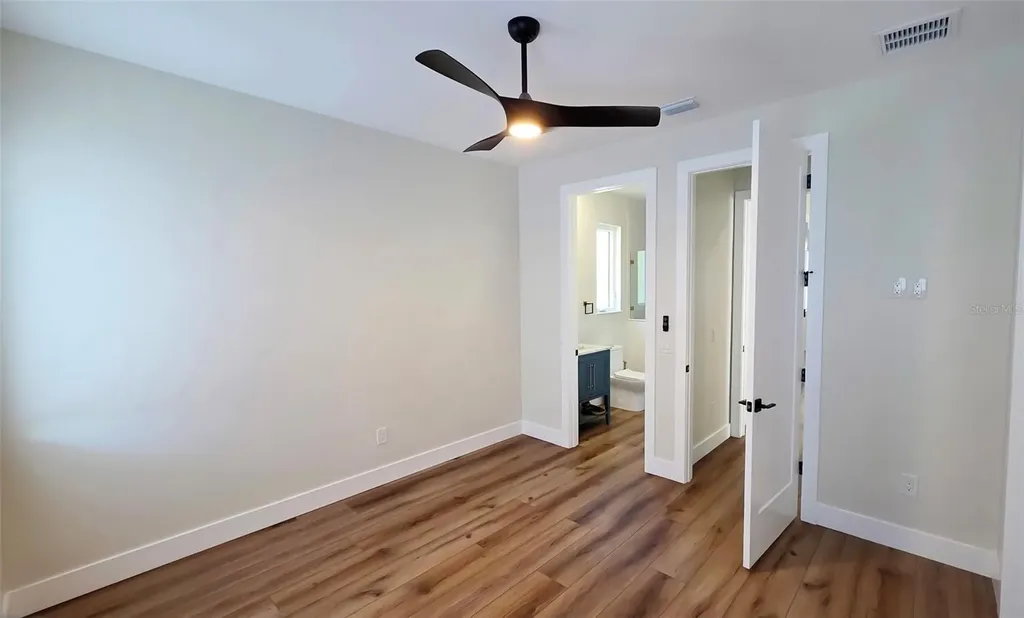 1156 Cocoanut Avenue Sarasota FL 34236