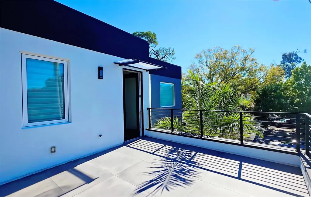 1156 Cocoanut Avenue Sarasota FL 34236