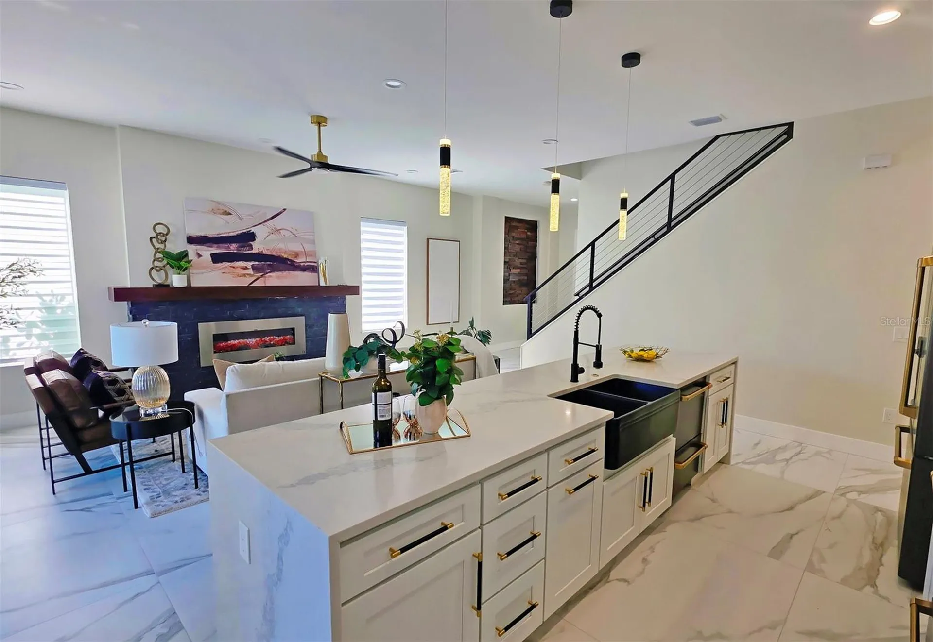 1156 Cocoanut Avenue Sarasota FL 34236