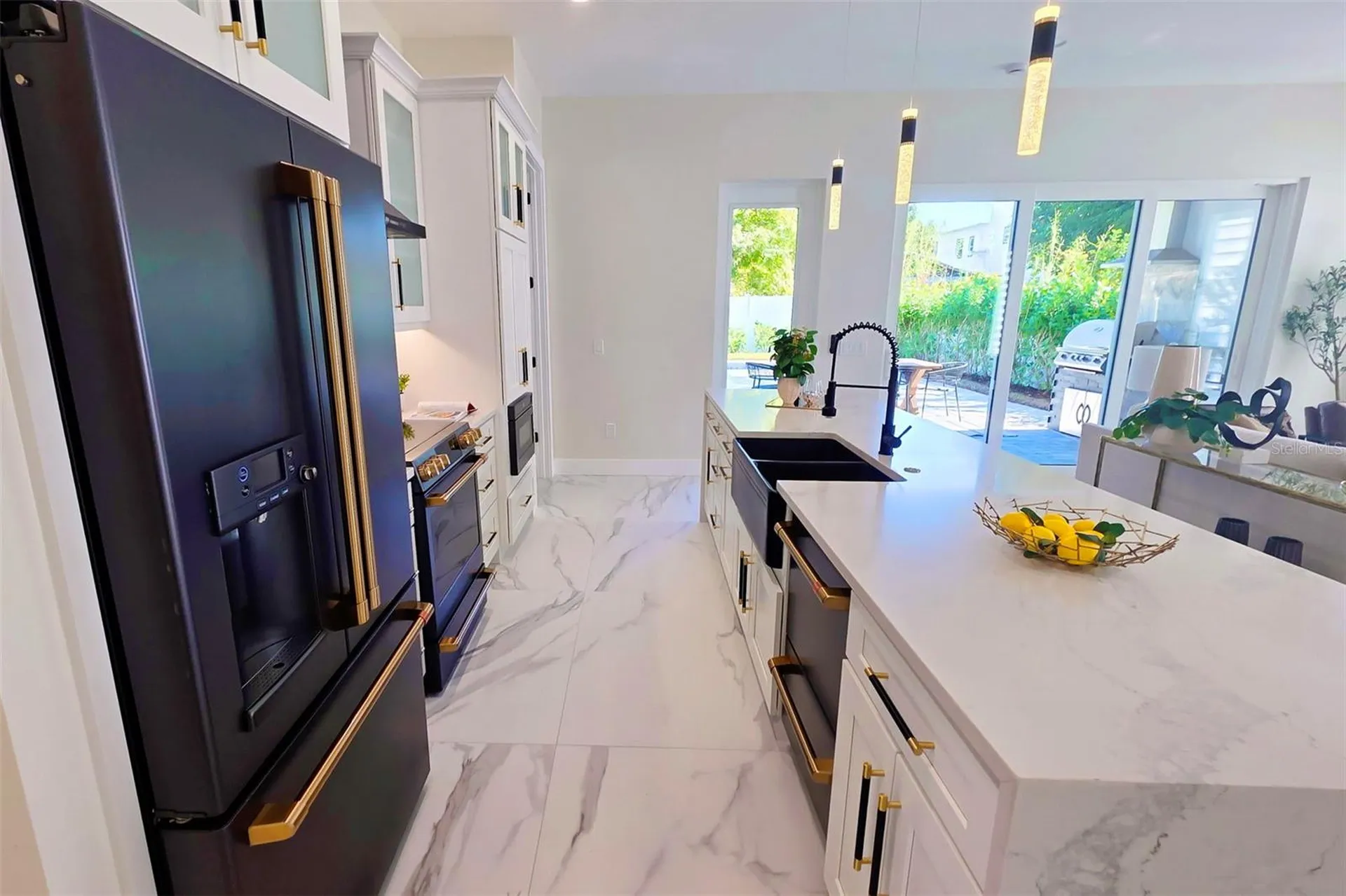 1156 Cocoanut Avenue Sarasota FL 34236
