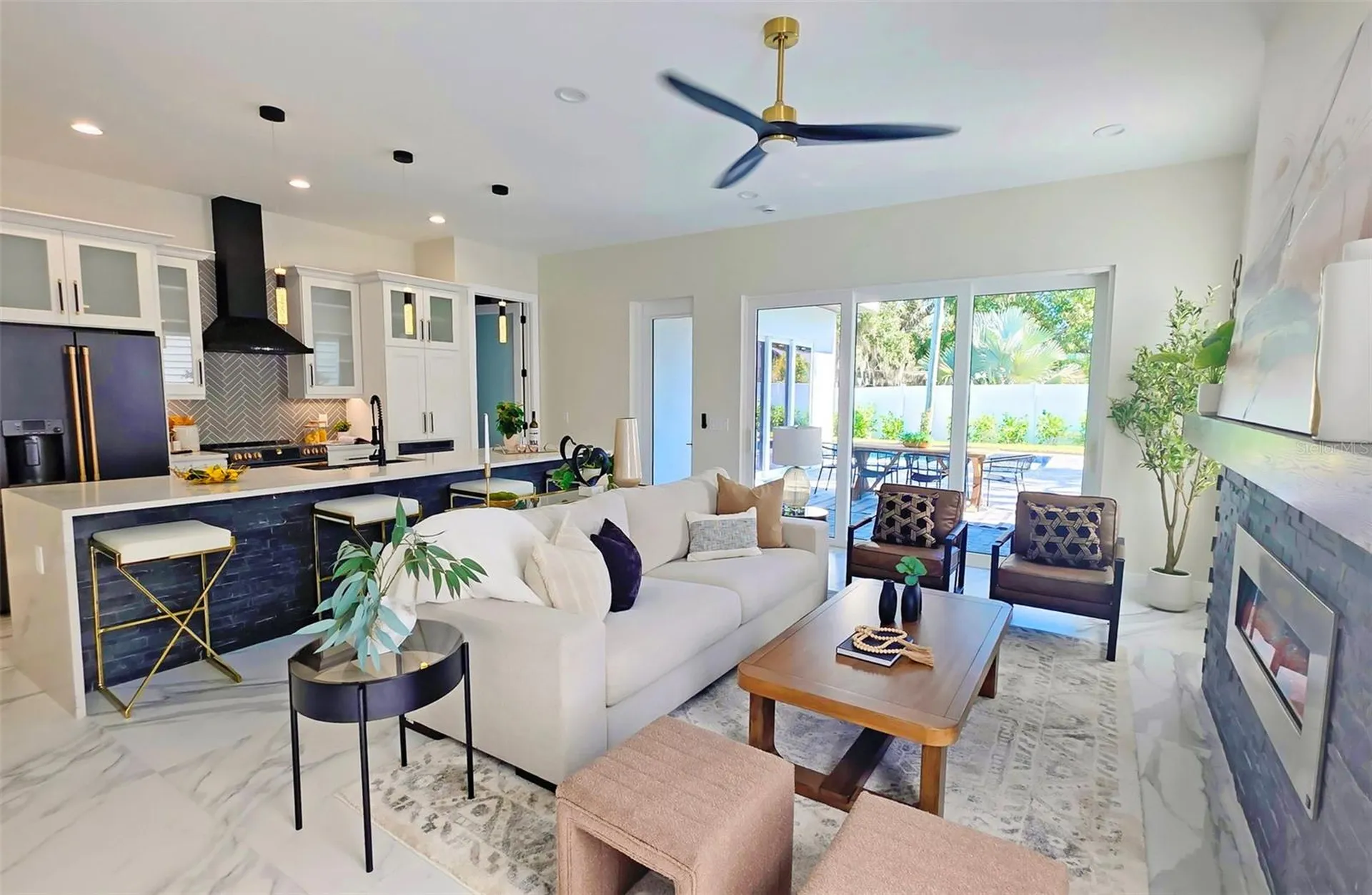 1156 Cocoanut Avenue Sarasota FL 34236