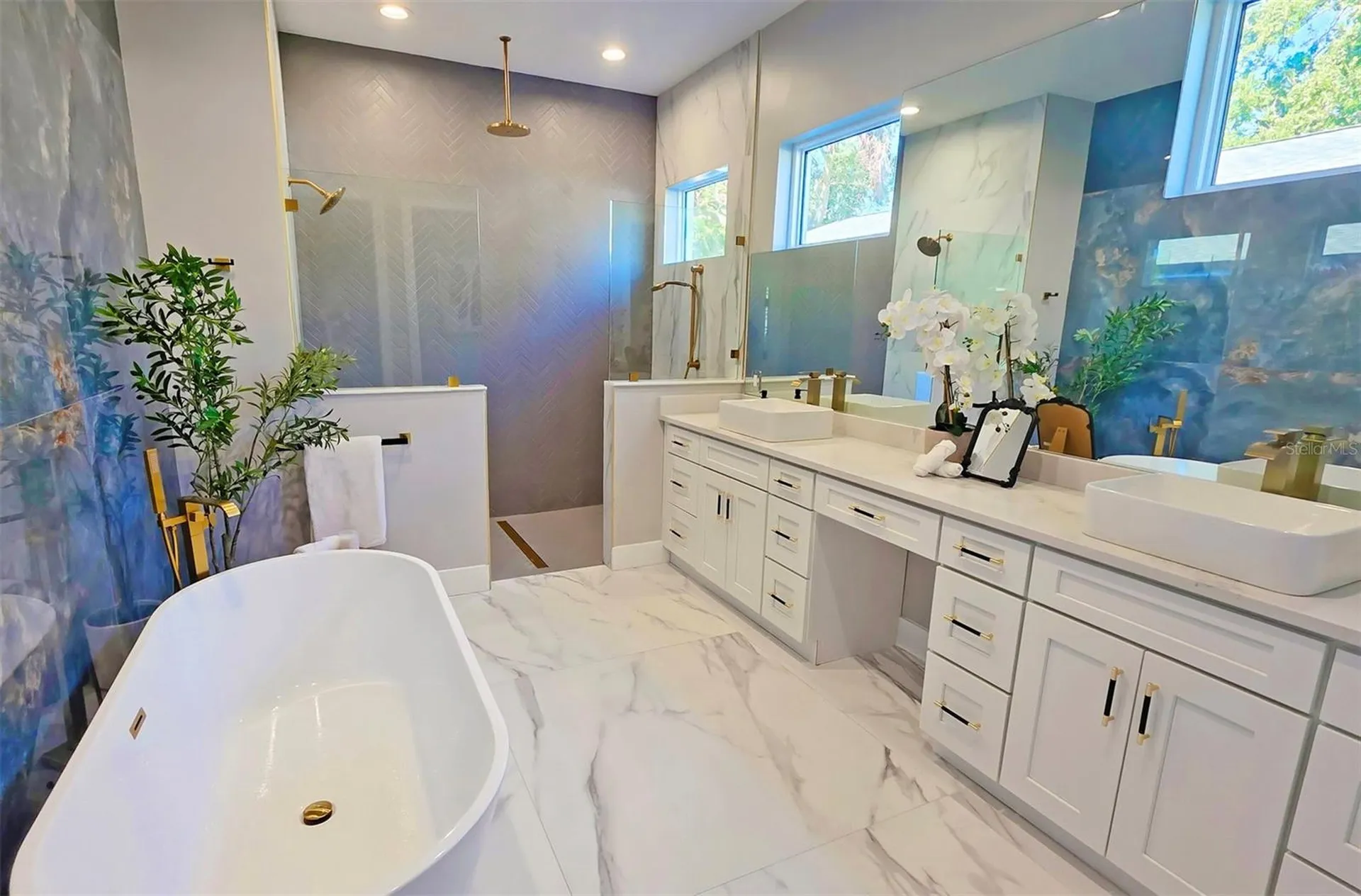 1156 Cocoanut Avenue Sarasota FL 34236