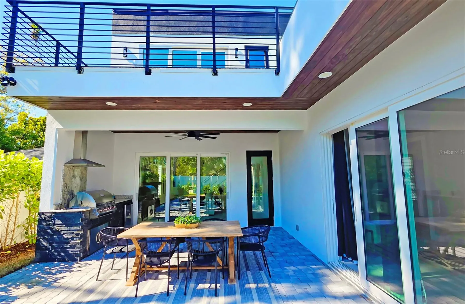 1156 Cocoanut Avenue Sarasota FL 34236