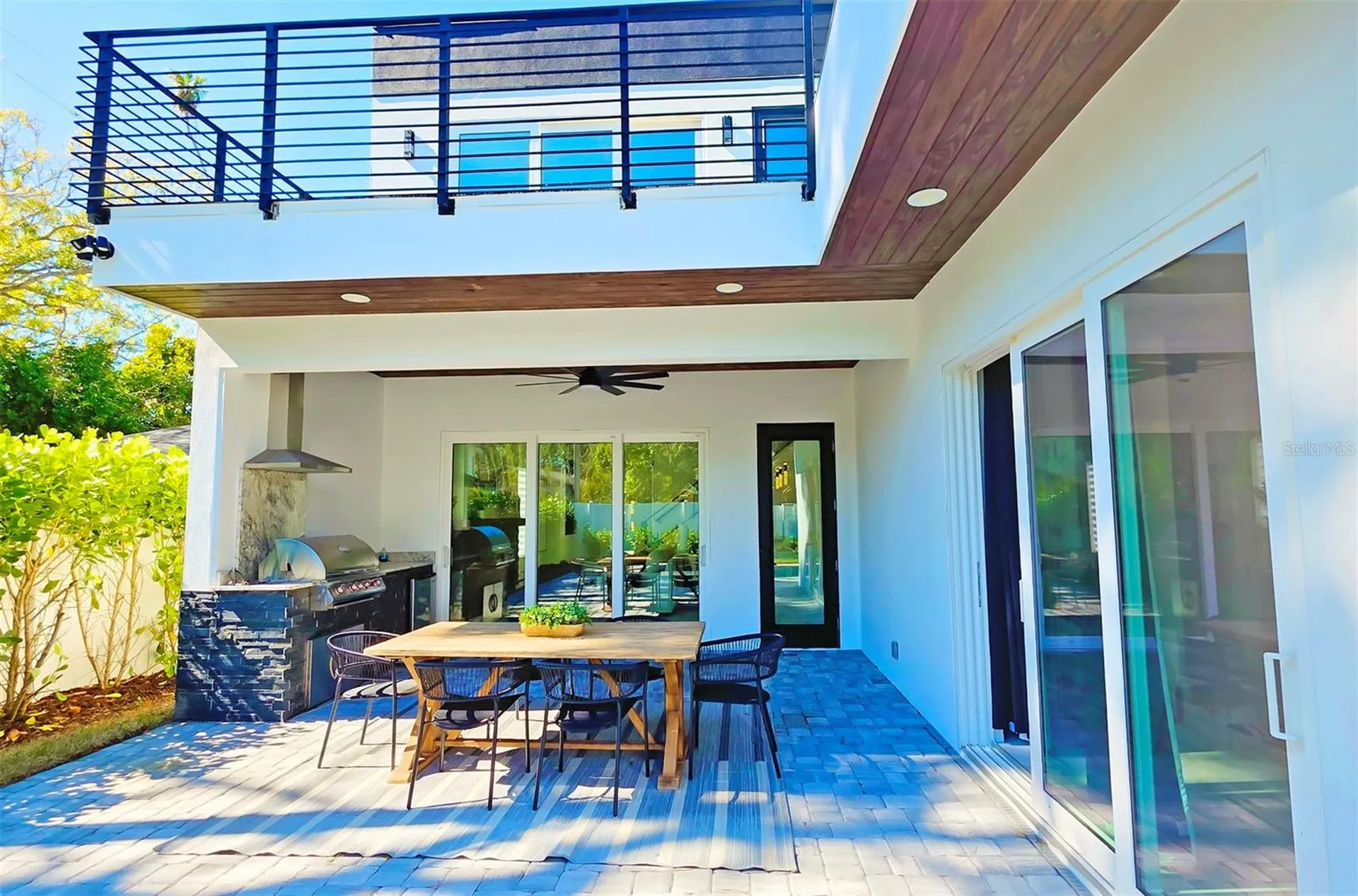 1156 Cocoanut Avenue Sarasota FL 34236