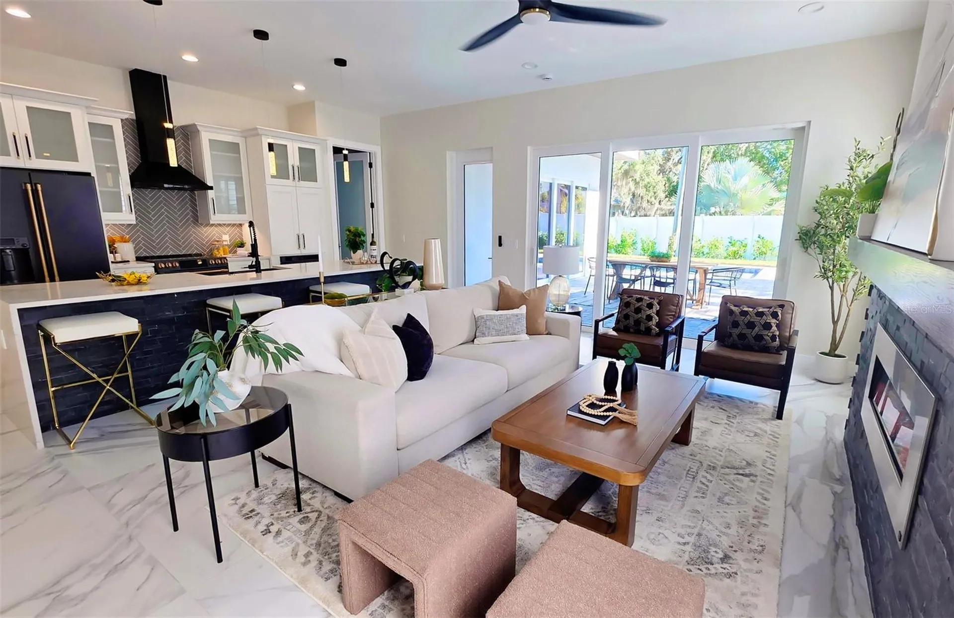 1156 Cocoanut Avenue Sarasota FL 34236