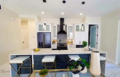 1156 Cocoanut Avenue Sarasota FL 34236