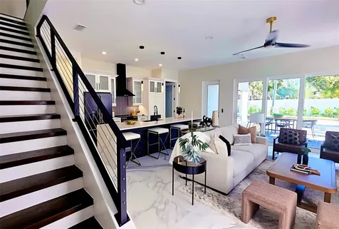 1156 Cocoanut Avenue Sarasota FL 34236