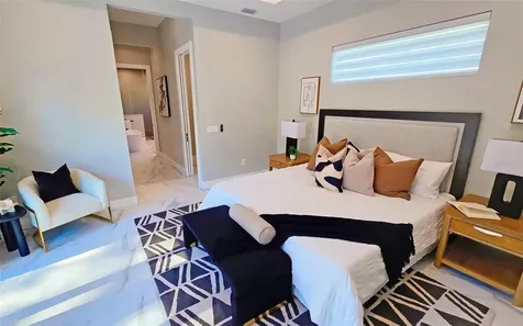 1156 Cocoanut Avenue Sarasota FL 34236