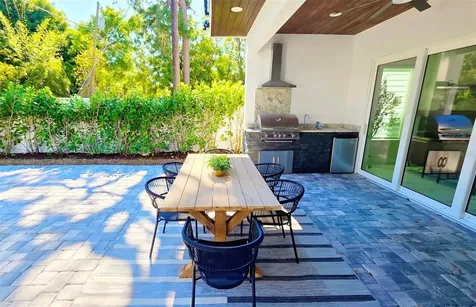 1156 Cocoanut Avenue Sarasota FL 34236