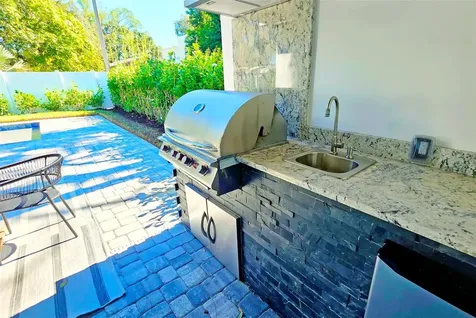 1156 Cocoanut Avenue Sarasota FL 34236