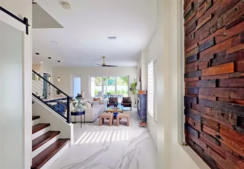 1156 Cocoanut Avenue Sarasota FL 34236