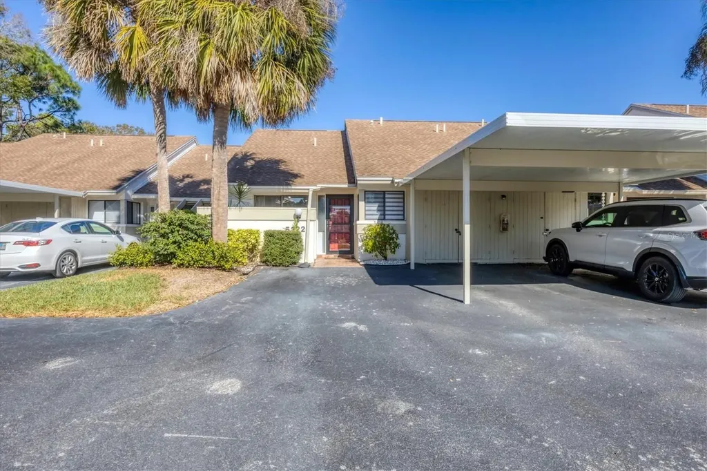 5222 Myrtle Wood Sarasota FL 34235