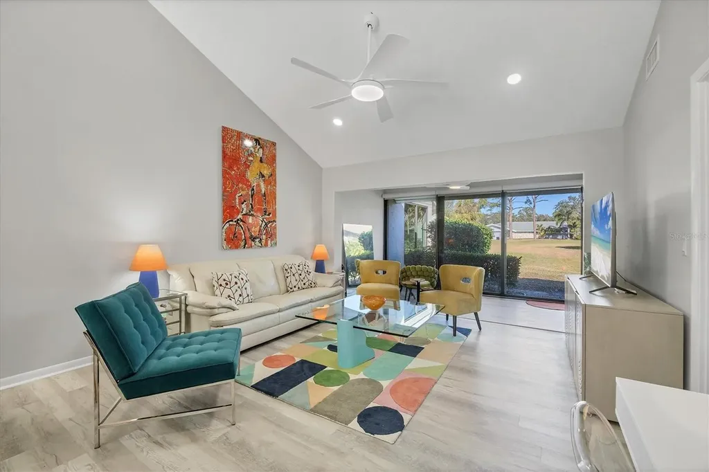 5222 Myrtle Wood Sarasota FL 34235
