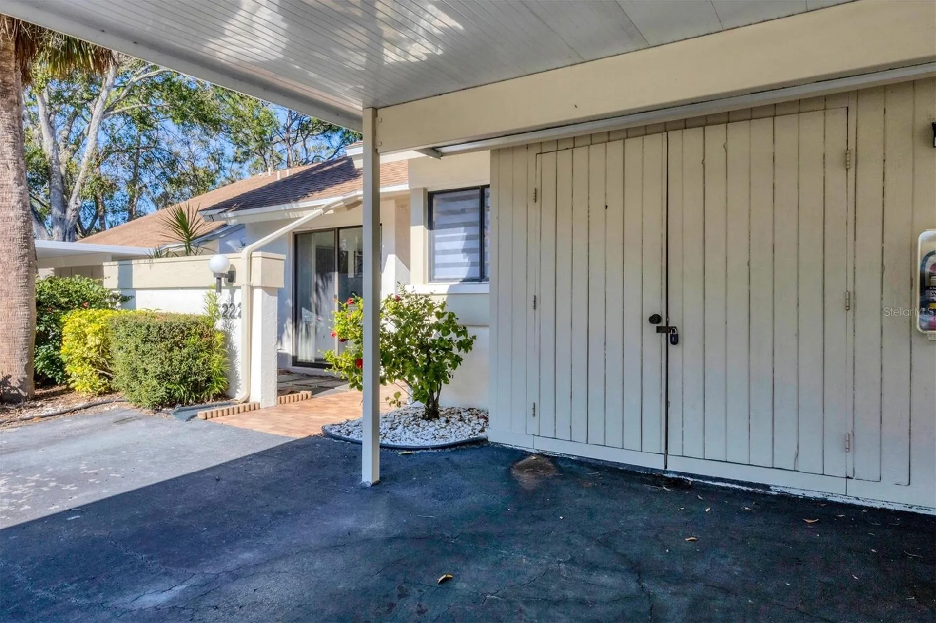 5222 Myrtle Wood Sarasota FL 34235