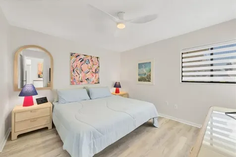 5222 Myrtle Wood Sarasota FL 34235