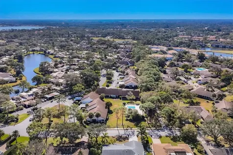 5222 Myrtle Wood Sarasota FL 34235