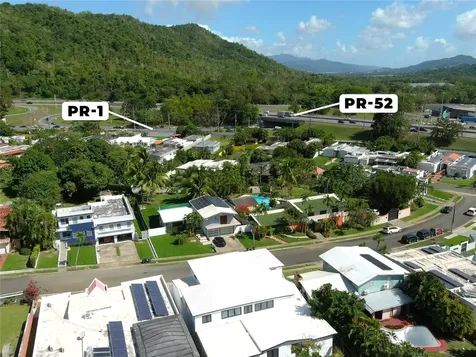 D6 Calle Agricultura Caguas PR 00725