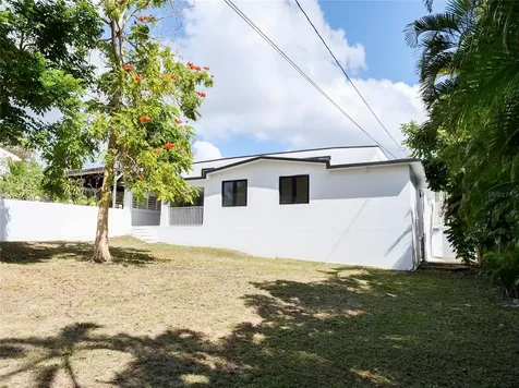 D6 Calle Agricultura Caguas PR 00725