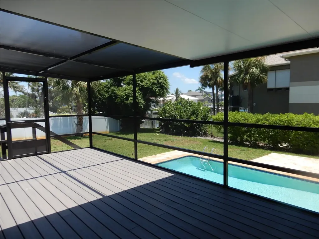 853 2nd Avenue S Tierra Verde FL 33715