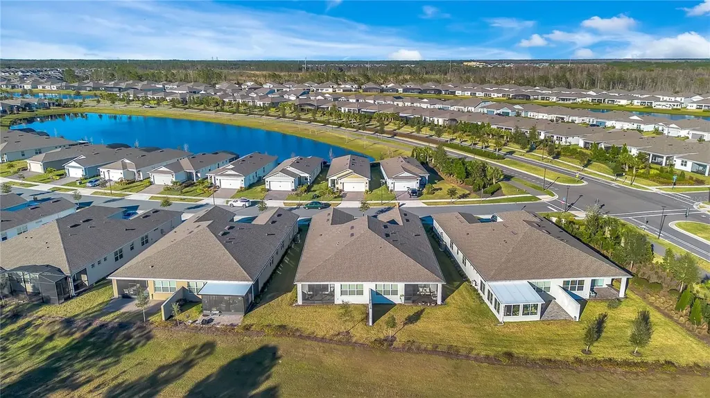 2434 N Cliff Way St Cloud FL 34771