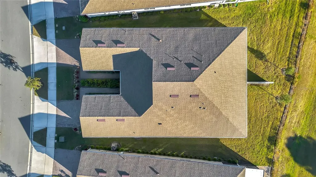 2434 N Cliff Way St Cloud FL 34771