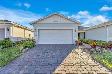 2434 N Cliff Way St Cloud FL 34771