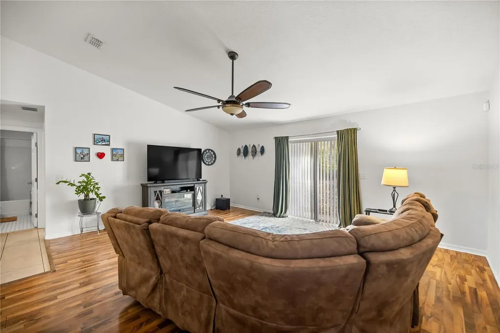 7090 SE 124th Lane Belleview FL 34420