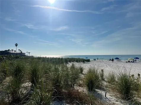 1001 Point Of Rocks Road Sarasota FL 34242