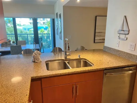 1001 Point Of Rocks Road Sarasota FL 34242