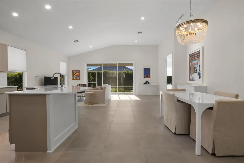 7826 Lake James Boulevard Lakeland FL 33810