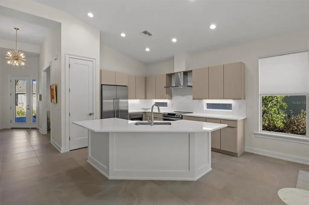 7826 Lake James Boulevard Lakeland FL 33810