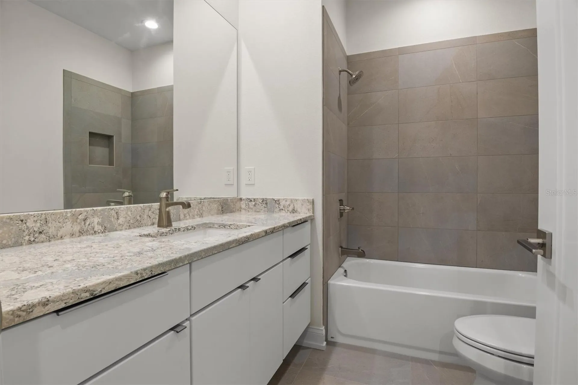 7826 Lake James Boulevard Lakeland FL 33810