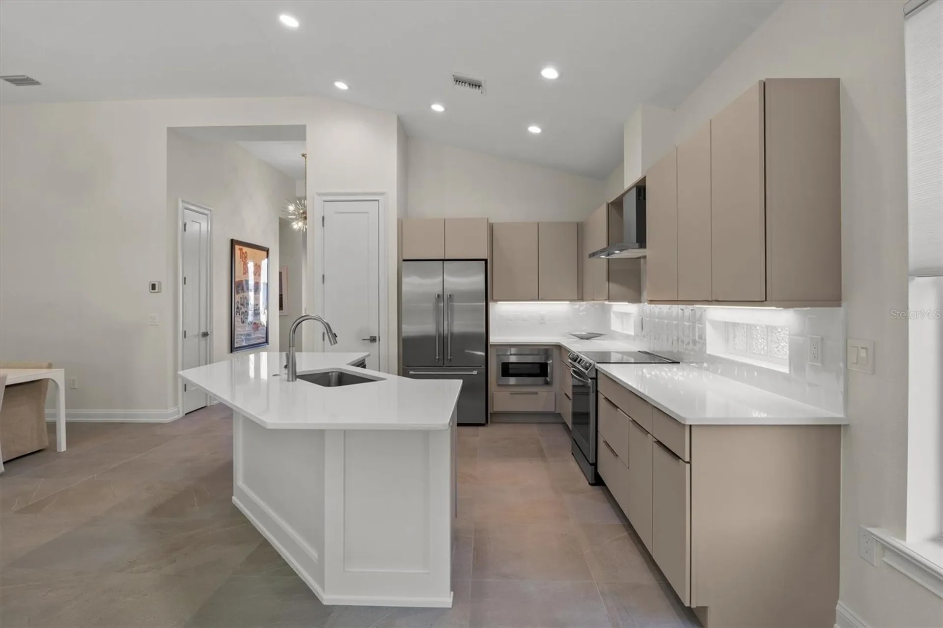 7826 Lake James Boulevard Lakeland FL 33810