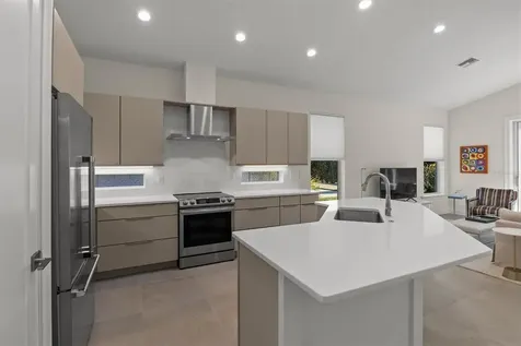 7826 Lake James Boulevard Lakeland FL 33810