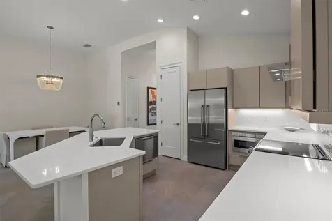 7826 Lake James Boulevard Lakeland FL 33810