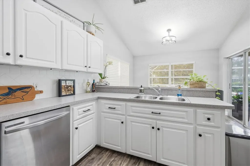 387 Viceroy Terrace Port Charlotte FL 33954