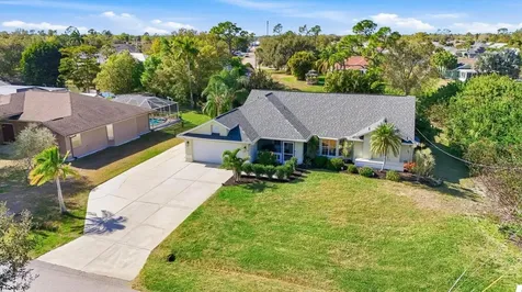 387 Viceroy Terrace Port Charlotte FL 33954