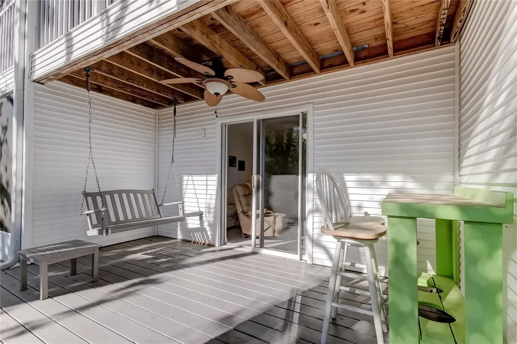 9732 Indian Key Trail Seminole FL 33776