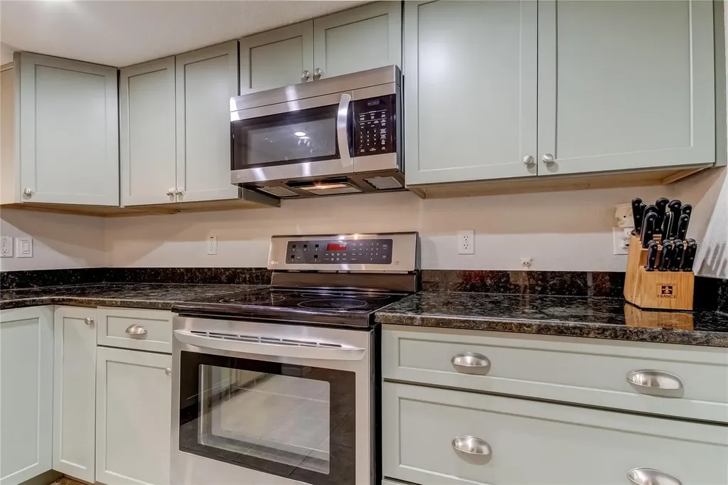 9732 Indian Key Trail Seminole FL 33776