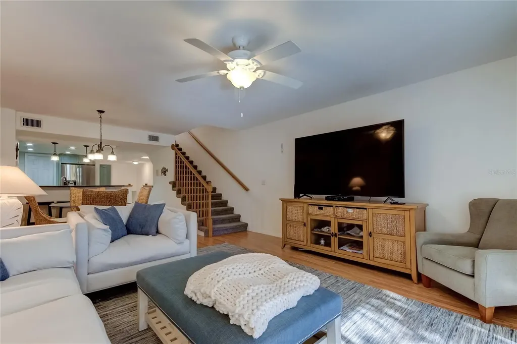 9732 Indian Key Trail Seminole FL 33776