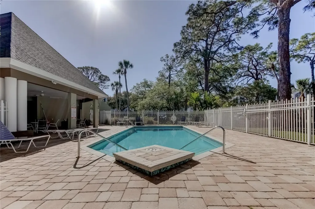 9732 Indian Key Trail Seminole FL 33776
