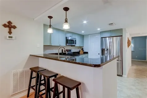 9732 Indian Key Trail Seminole FL 33776