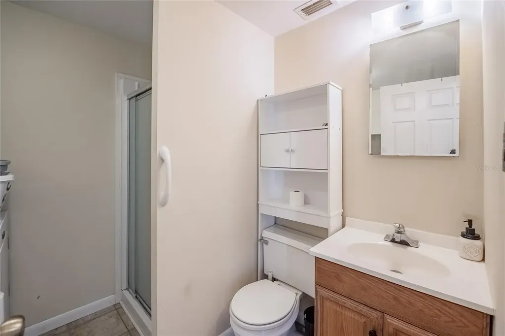 729 E Lake Avenue Eagle Lake FL 33839