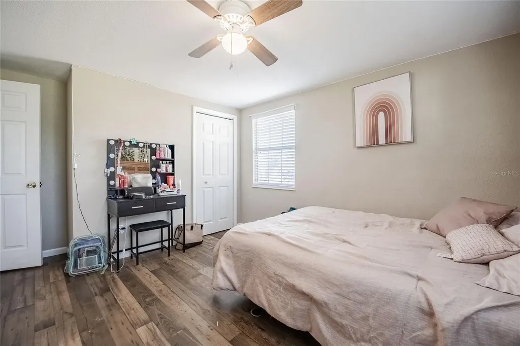 729 E Lake Avenue Eagle Lake FL 33839