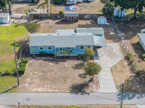 729 E Lake Avenue Eagle Lake FL 33839