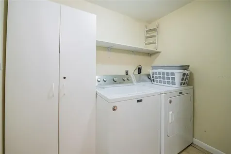 729 E Lake Avenue Eagle Lake FL 33839