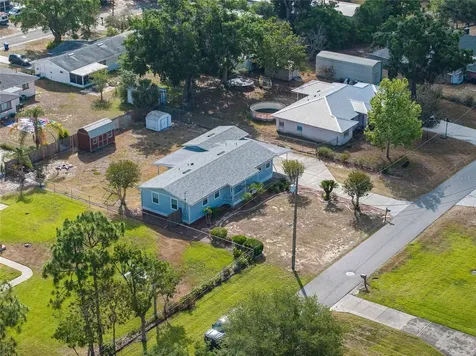 729 E Lake Avenue Eagle Lake FL 33839