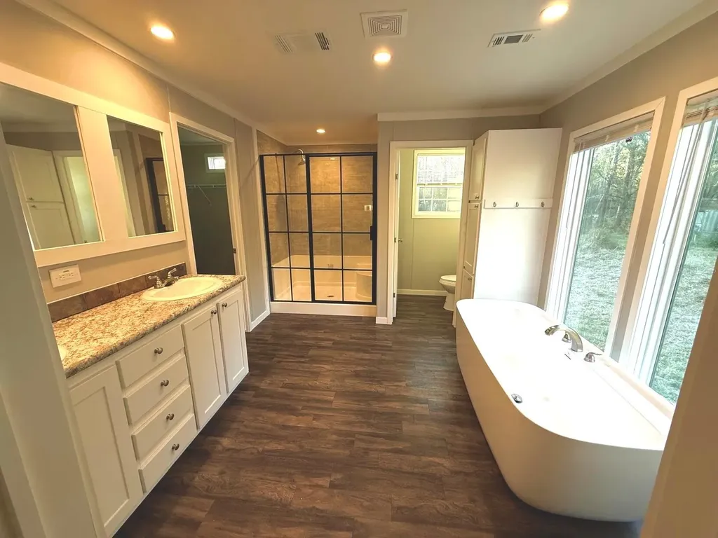 15356 Apache Drive Thonotosassa FL 33592